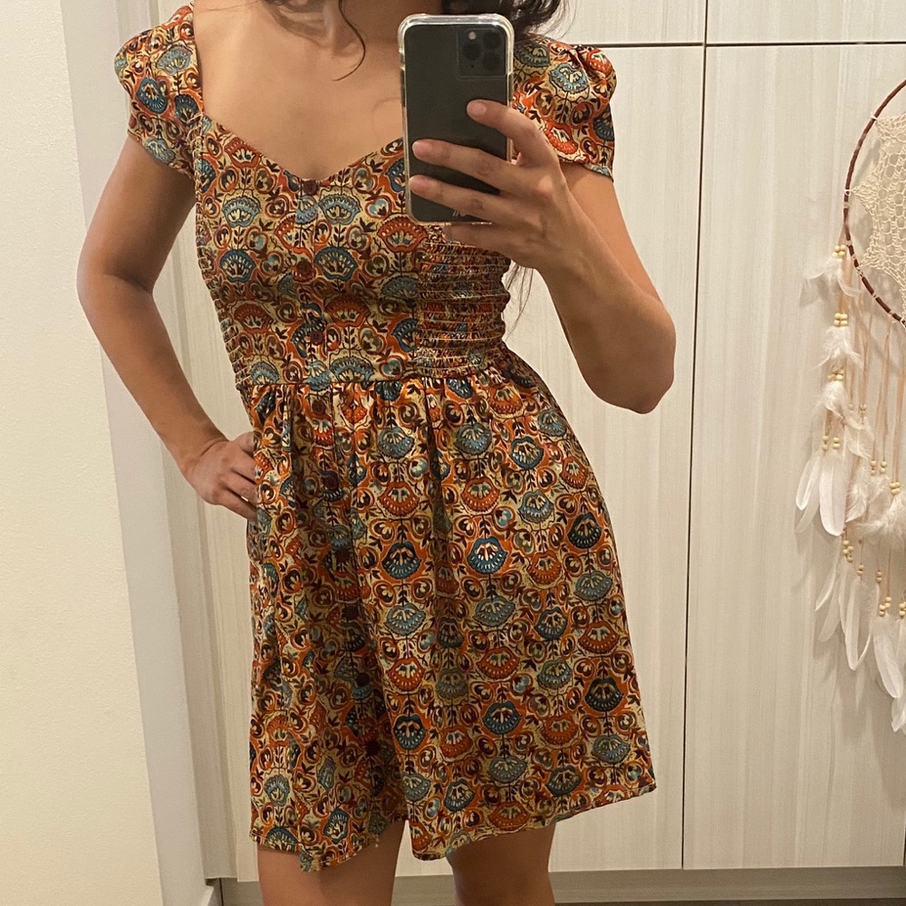 Puff sleeve mini dress paisley pattern
